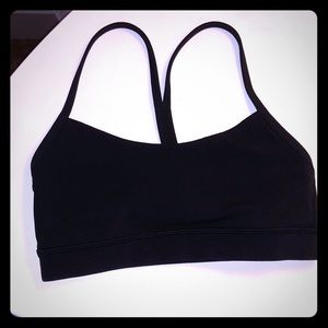 Black lululemon sports bra NWOT
